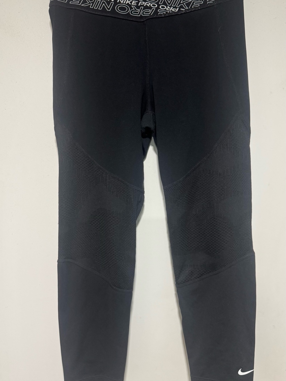 Nike Black Womens Performance Compression leggings